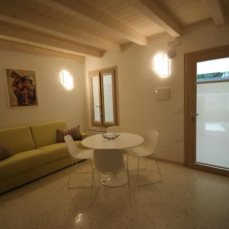 Favorita Apartments Venezia Lido di Venezia Exterior photo